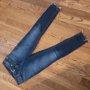 Lucky size 6 skinny stretch jeans
